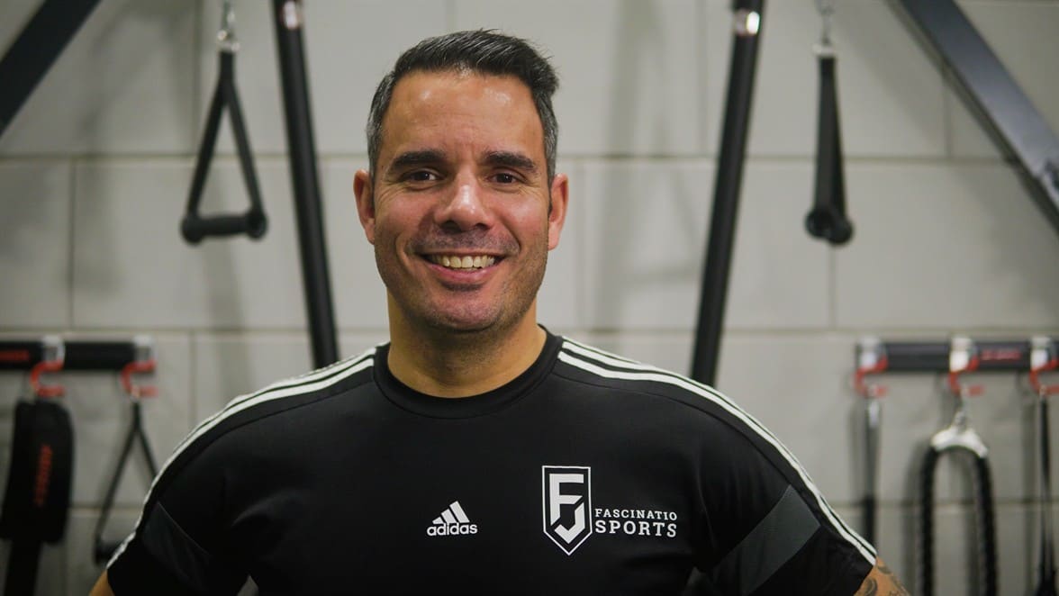 Vincent in de trainingszaal van Fascinatio Sports